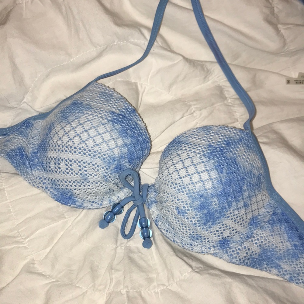Bikini top